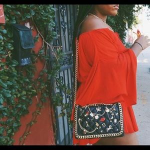 Cute pin design shoulder bag